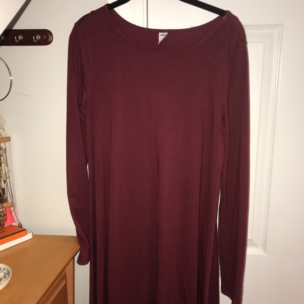 Old Navy Maroon Long Sleeve Shift Dress